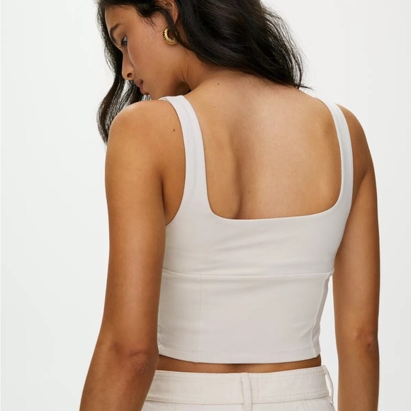Aritzia Wilfred Free bustier square-neckline tank top - Picture 3 of 13